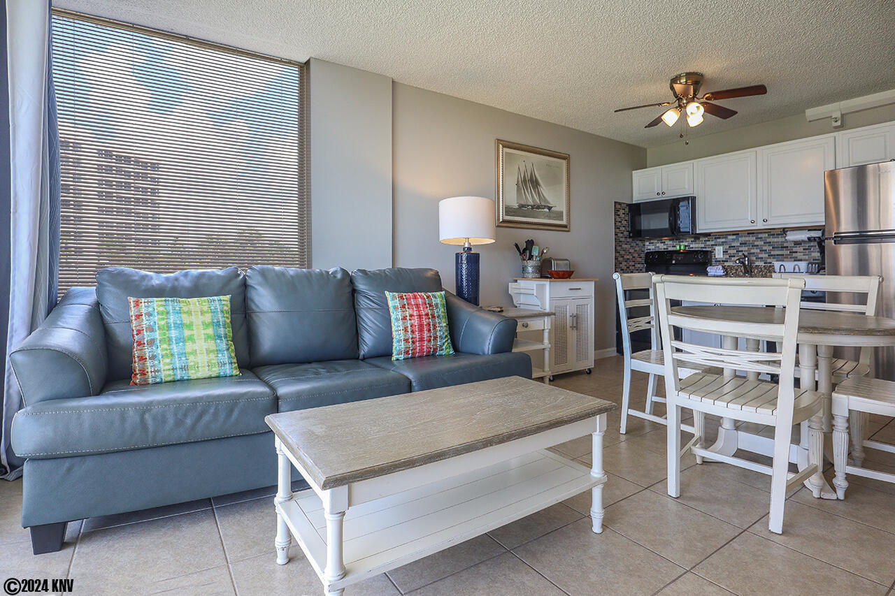 The perfect spot for your getaway headquarters