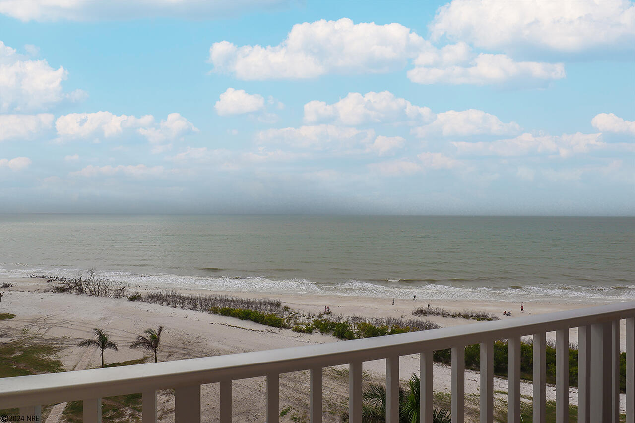8th Floor Balcony has Direct Gulf View