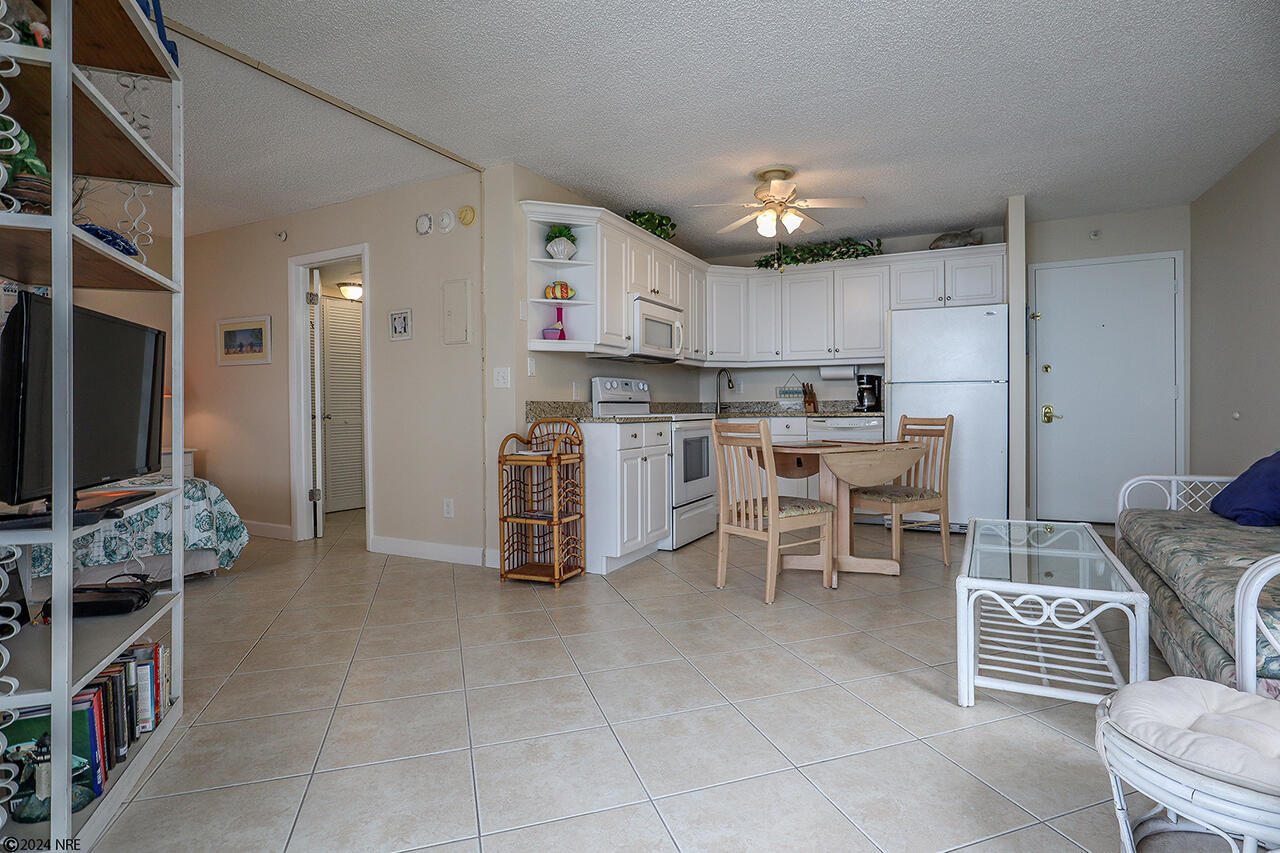 Estero Beach And Tennis Club 804A