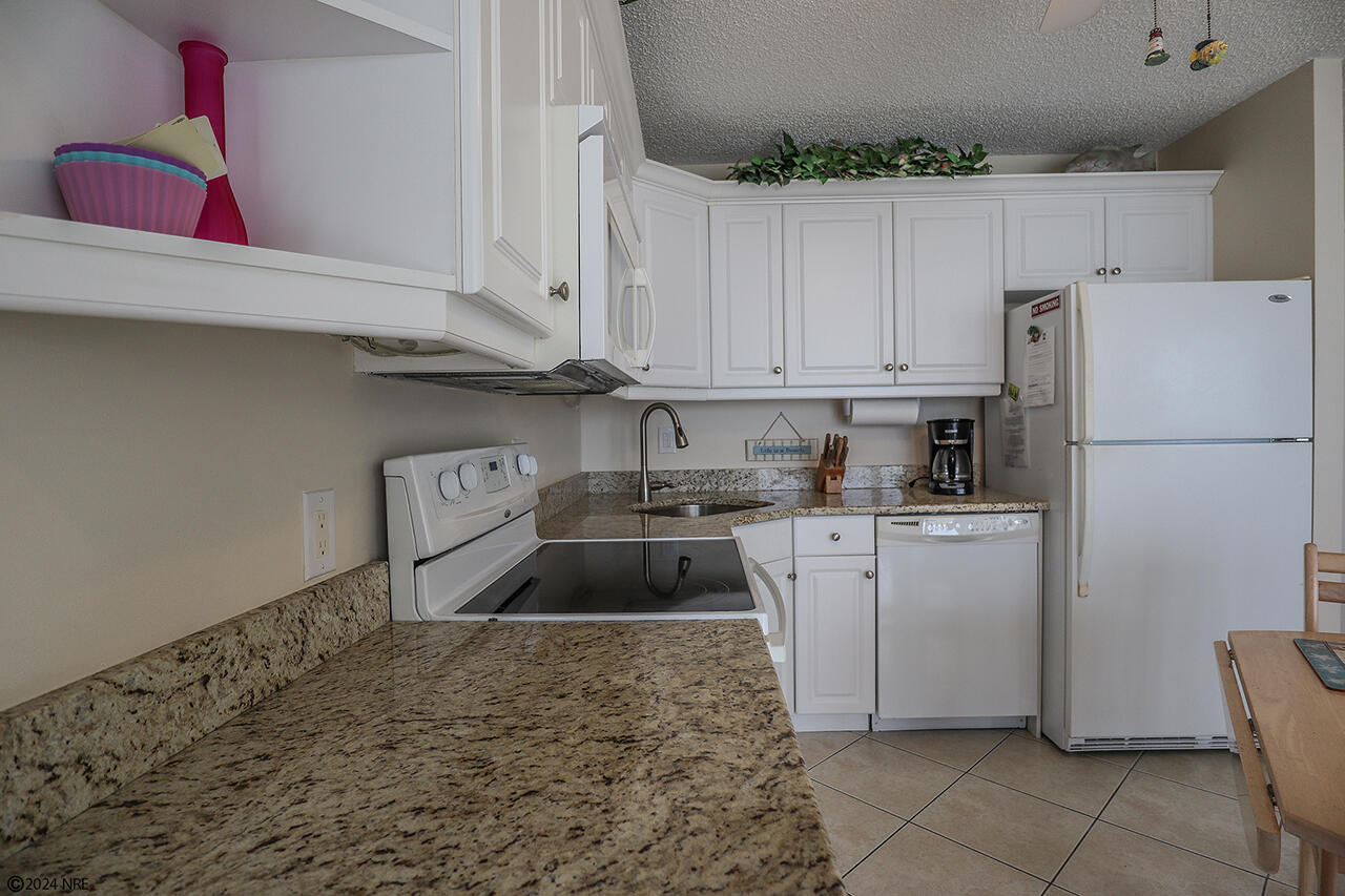 Estero Beach And Tennis Club 804A