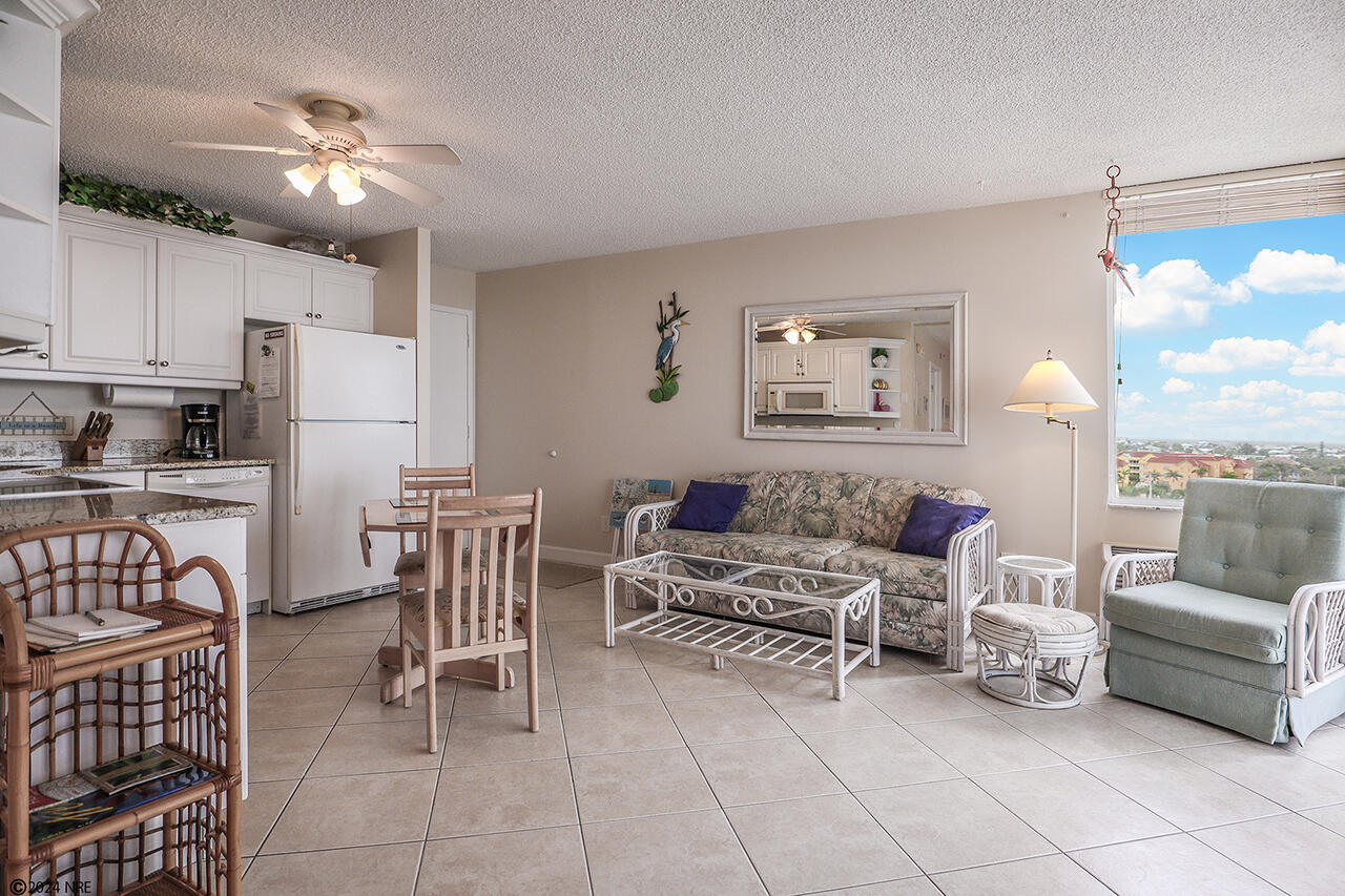 Estero Beach And Tennis Club 804A