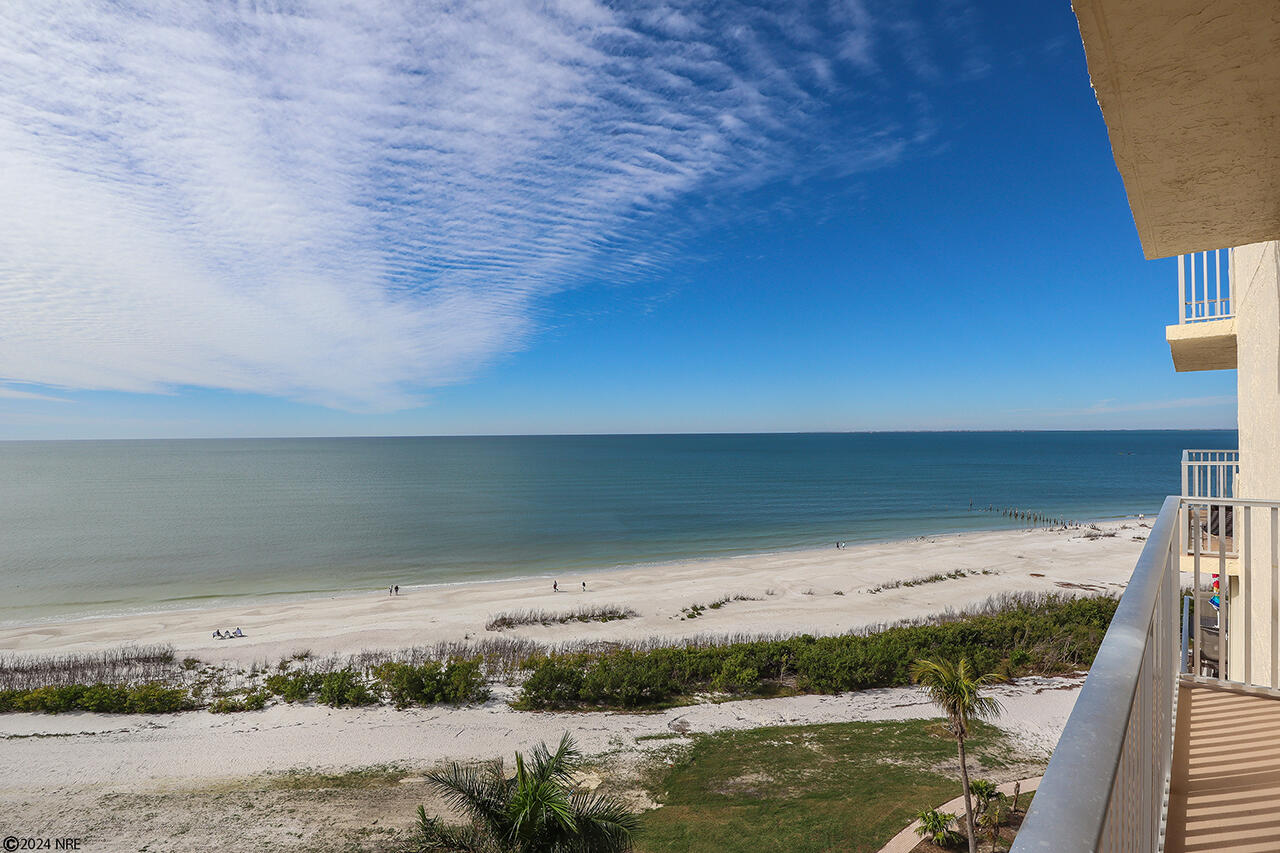 Estero Beach And Tennis Club 804A