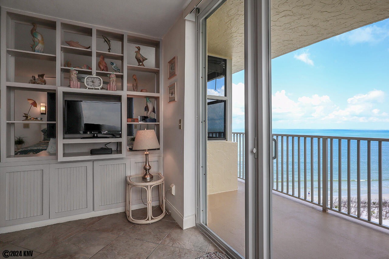 Estero Beach And Tennis Club 707C