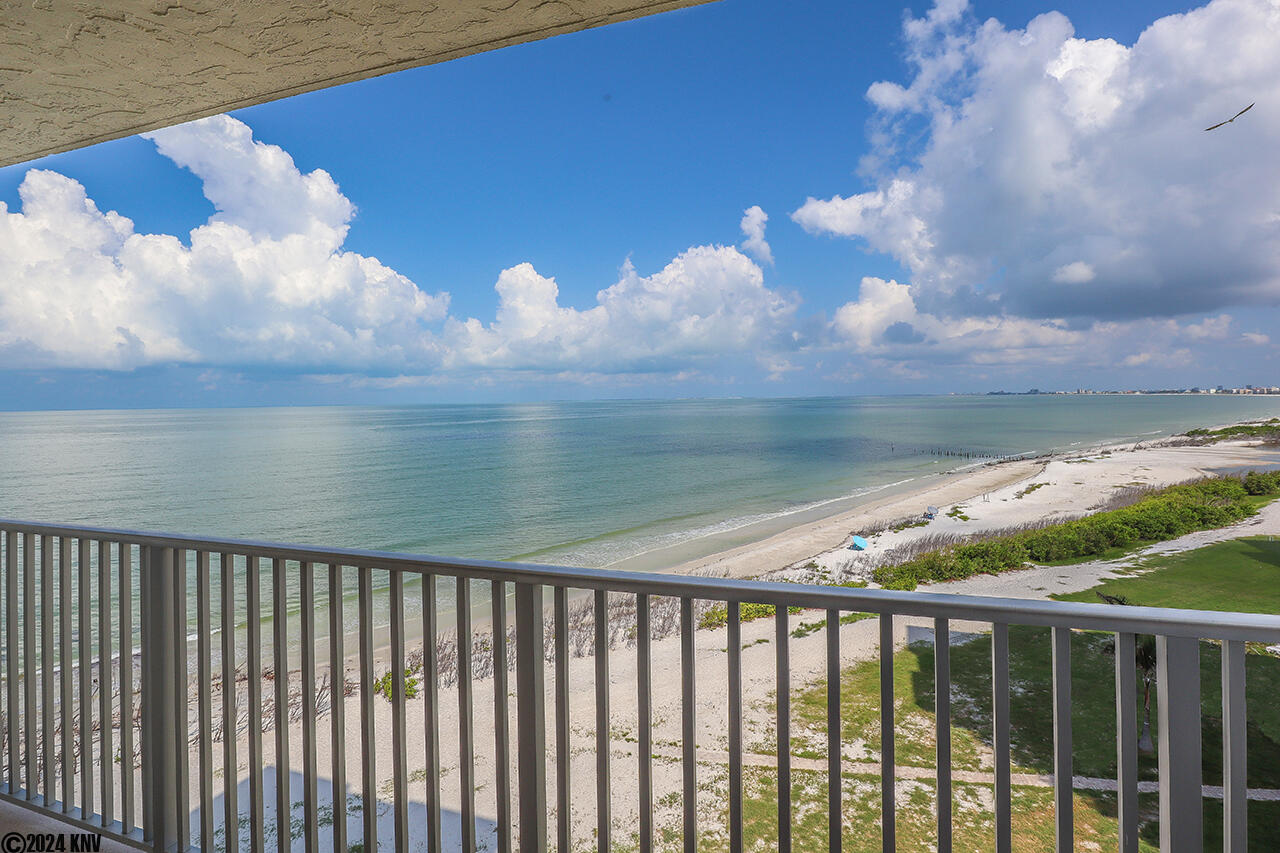 Estero Beach & Tennis Club 707C-0707C