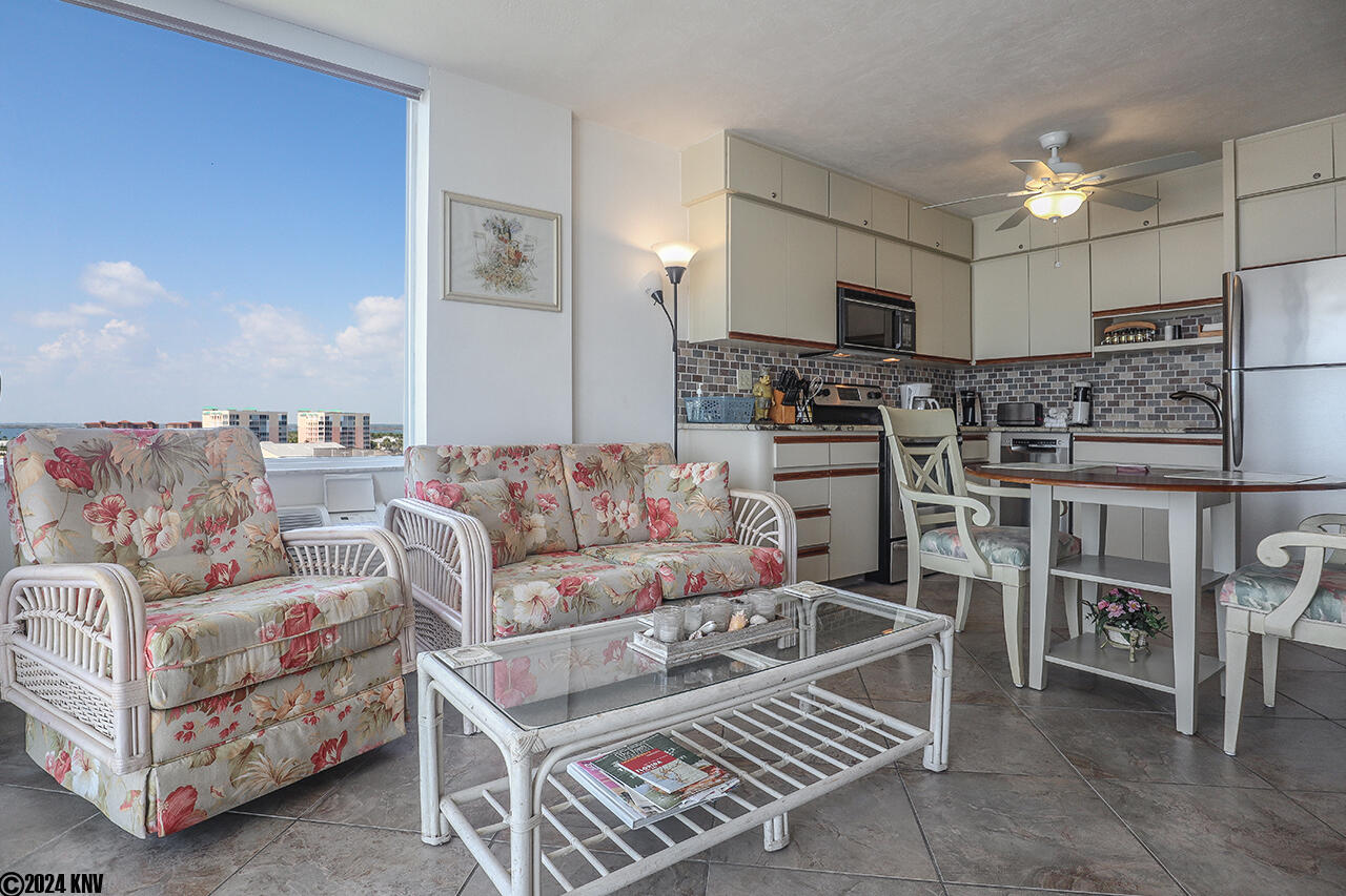 Comfortable furnishings in the Living Room