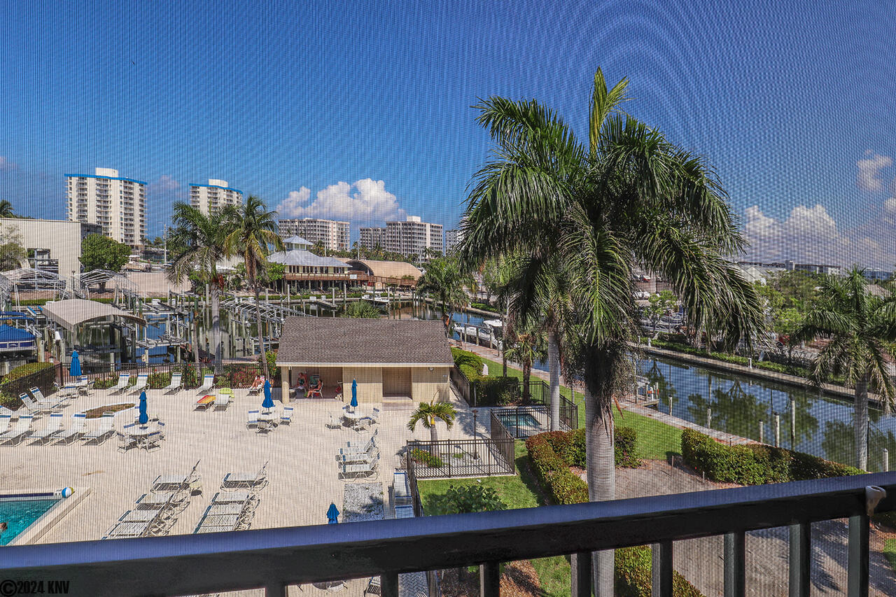 Canal water views offer sightings of manatees and Florida water birds