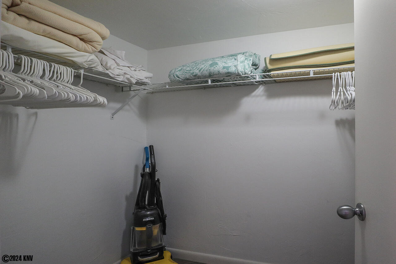 Large Walk In Closet