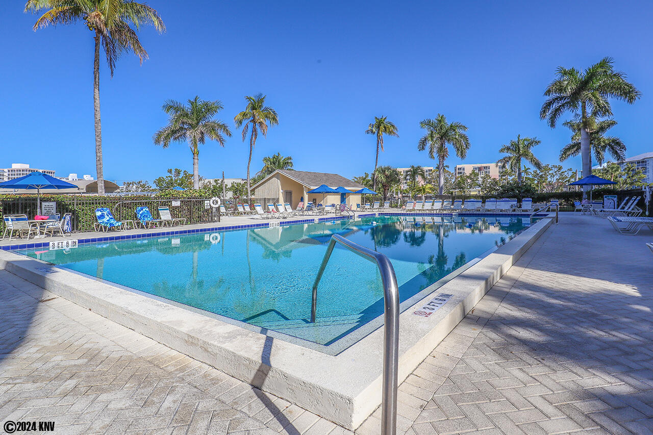Santa Maria Harbour Resort Pool