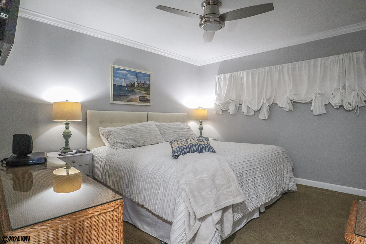 Guest Bedroom has a Queen Sized Bed
