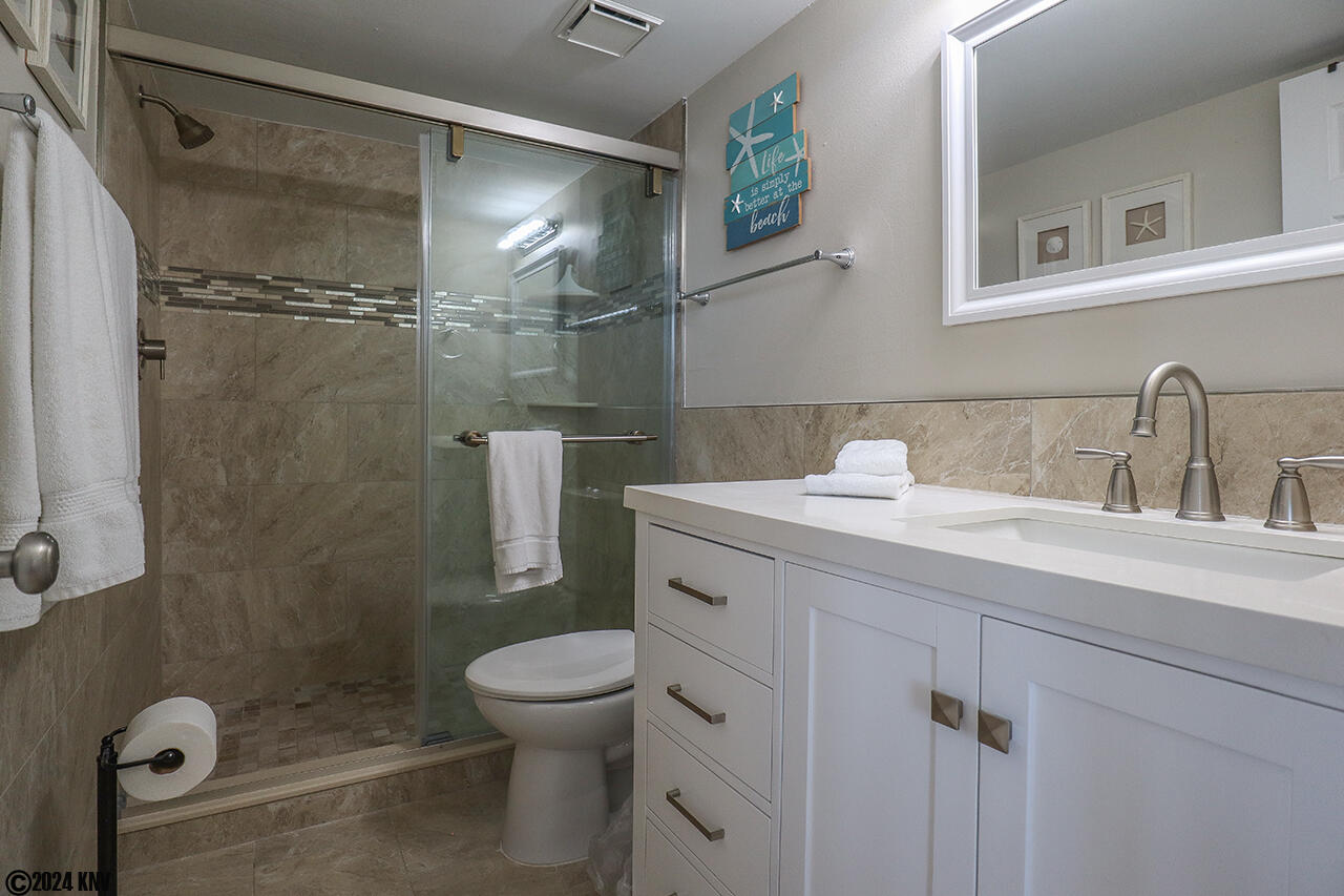 Gorgeous new Full Bath with Walk In Shower