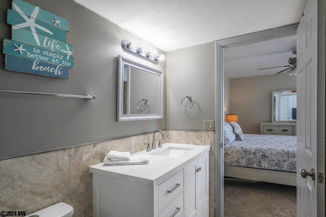 Newly Remodeled Full Bath