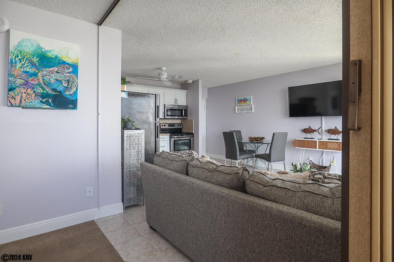Estero Beach And Tennis Club 808C