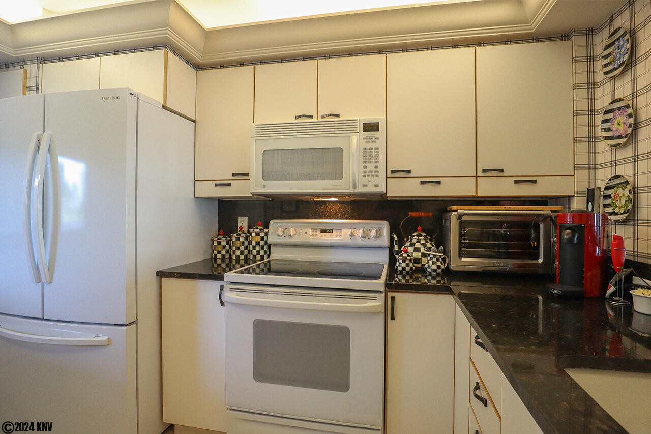 The Palms 1B