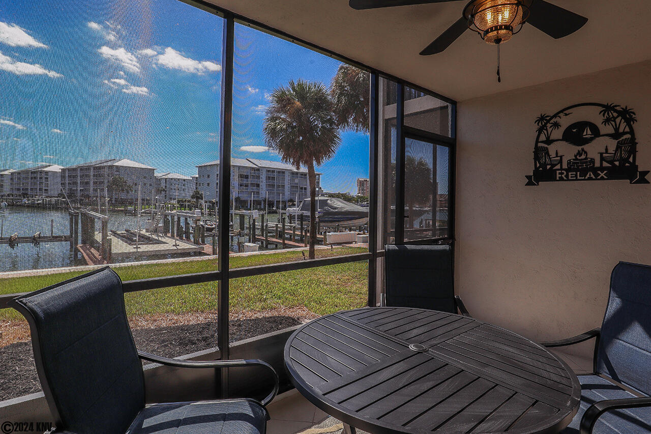 Screened In Lanai with a waterfront view...watch the boats go by on their way to the Gulf!