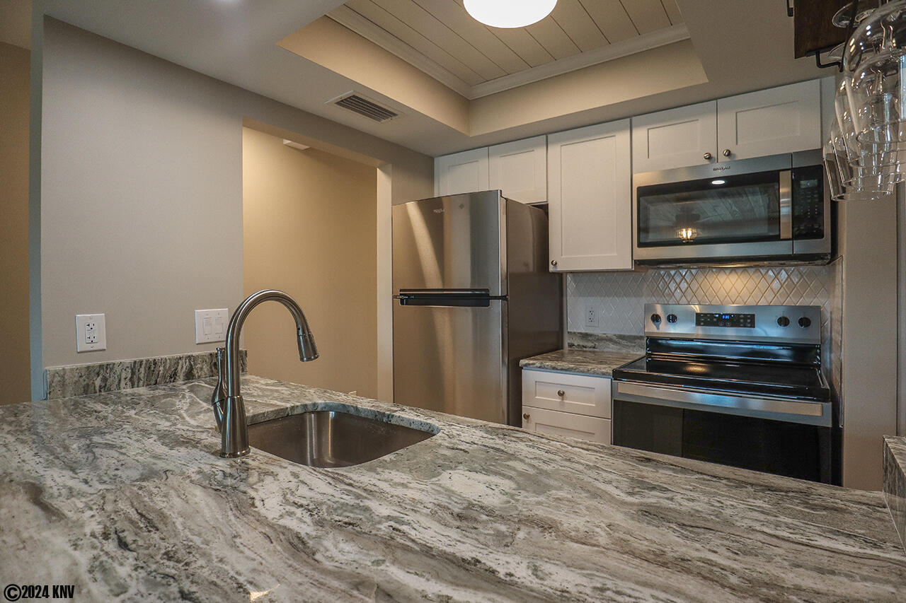 Newly Remodeled Kitchen with brand new appliances...brand new everything!!!