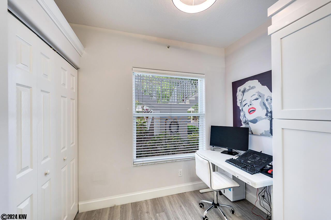 Need to work remotely...this condo offers the perfect spot. 