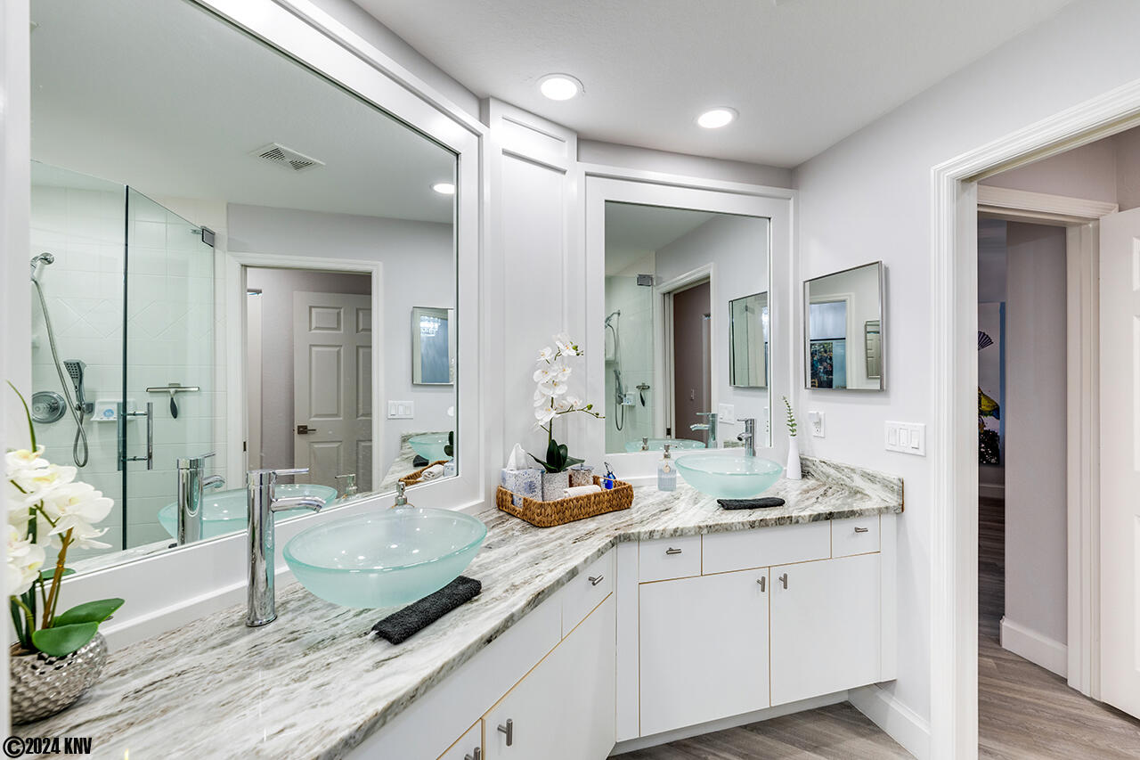Master Bath En Suite
