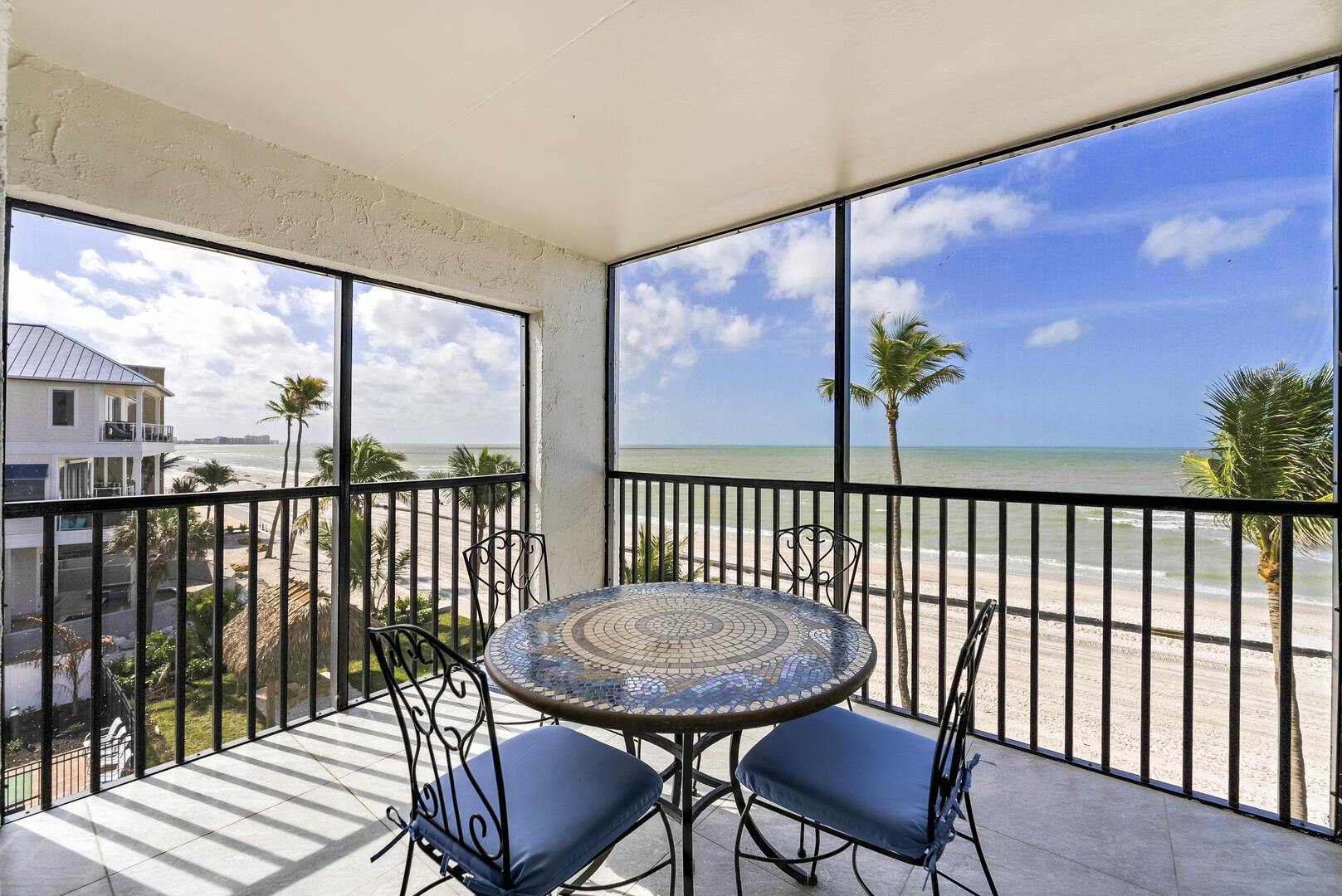 Wake Up to An Amazing View! Spectacular Direct Gulf View from your Screened In Lanai