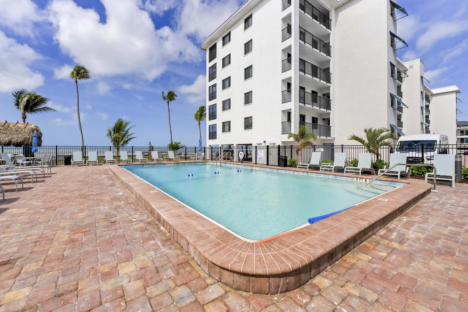 Seaside's Pool and Sundeck