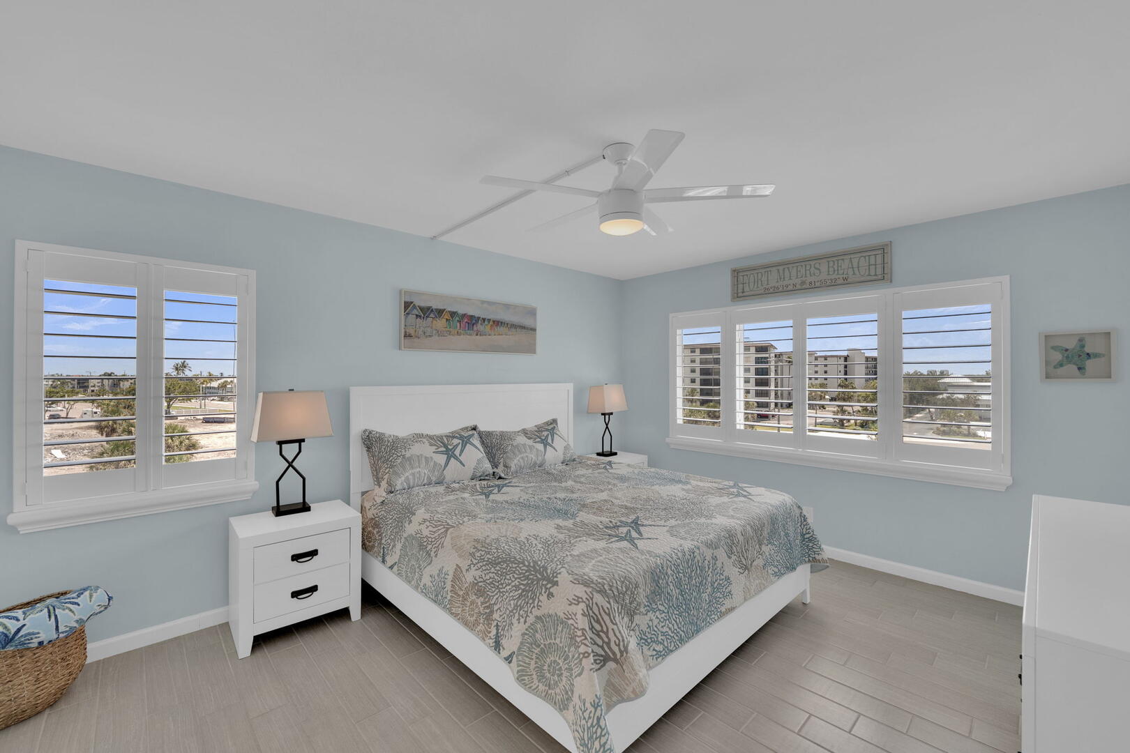 King Sized Bed Master Bedroom