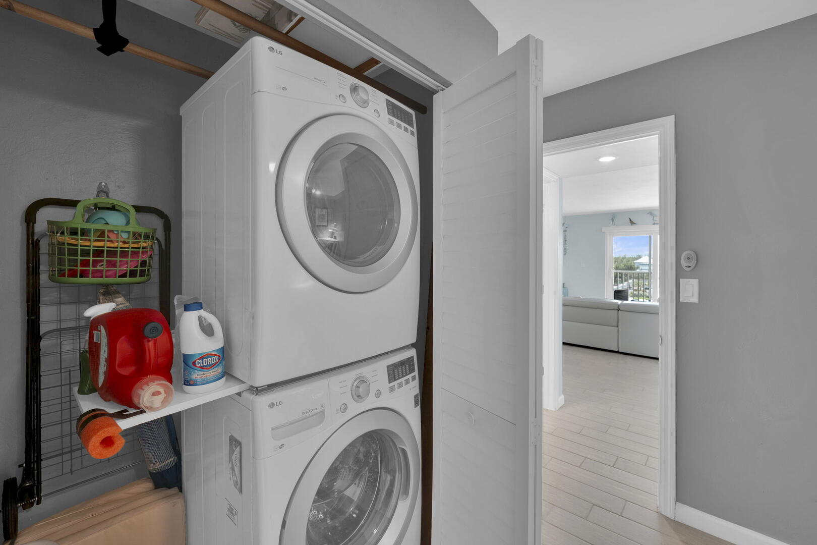 Washer and Dryer In Unit 