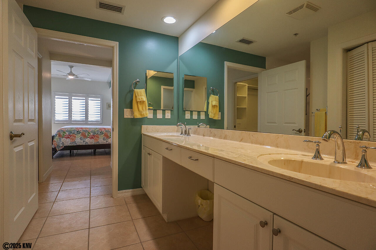 Double vanities in the Master Bath