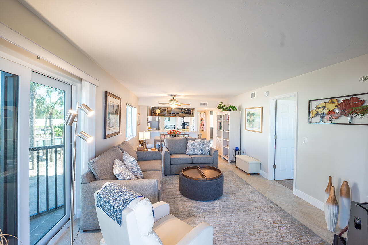 Riviera Club 101 is a beautiful corner condo so natural light streams through your coastal retreat
