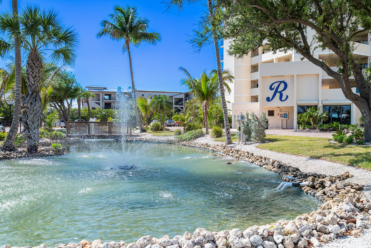 Tropical Palm Trees and Sea Breezes welcome you to the Riviera Club