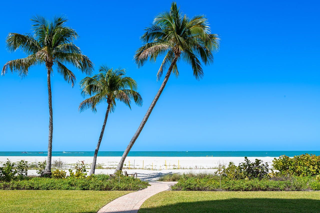 Riviera Club's Beachfront