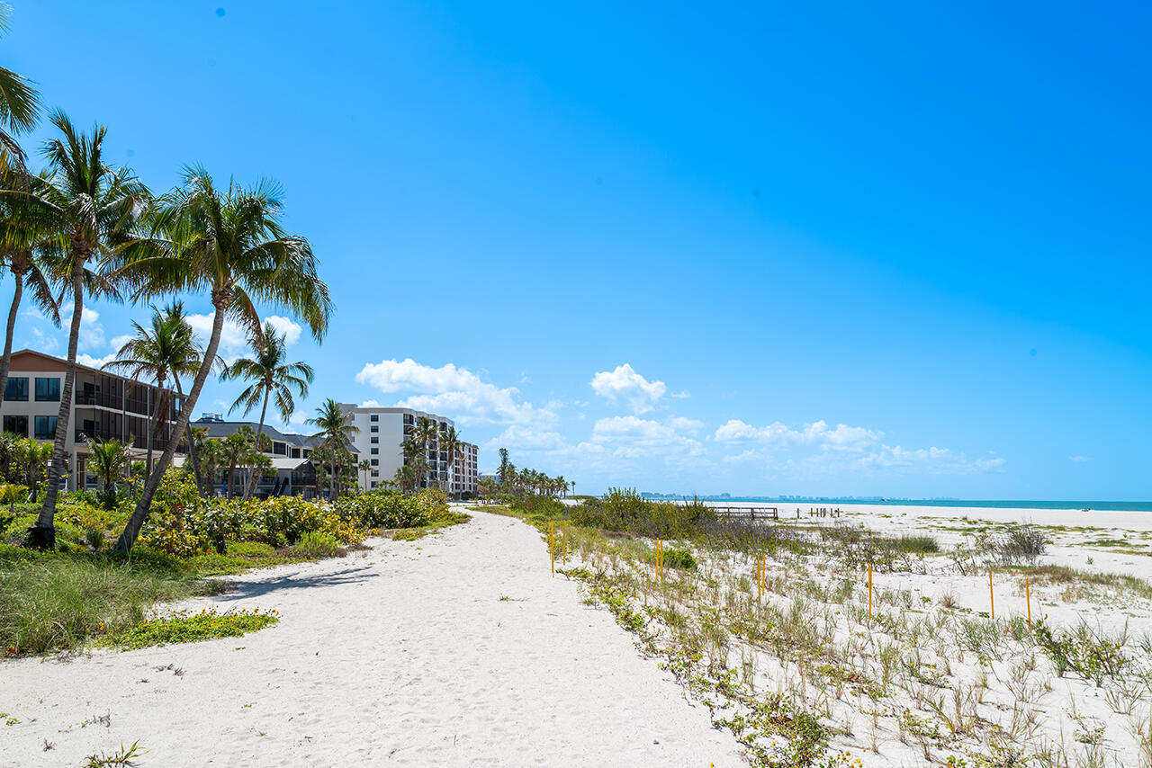 Riviera Club's Beachfront