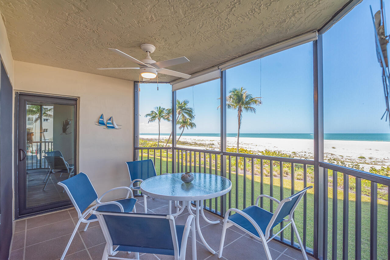 Gorgeous views of the Gulf include a front row seat to our world famous sunsets