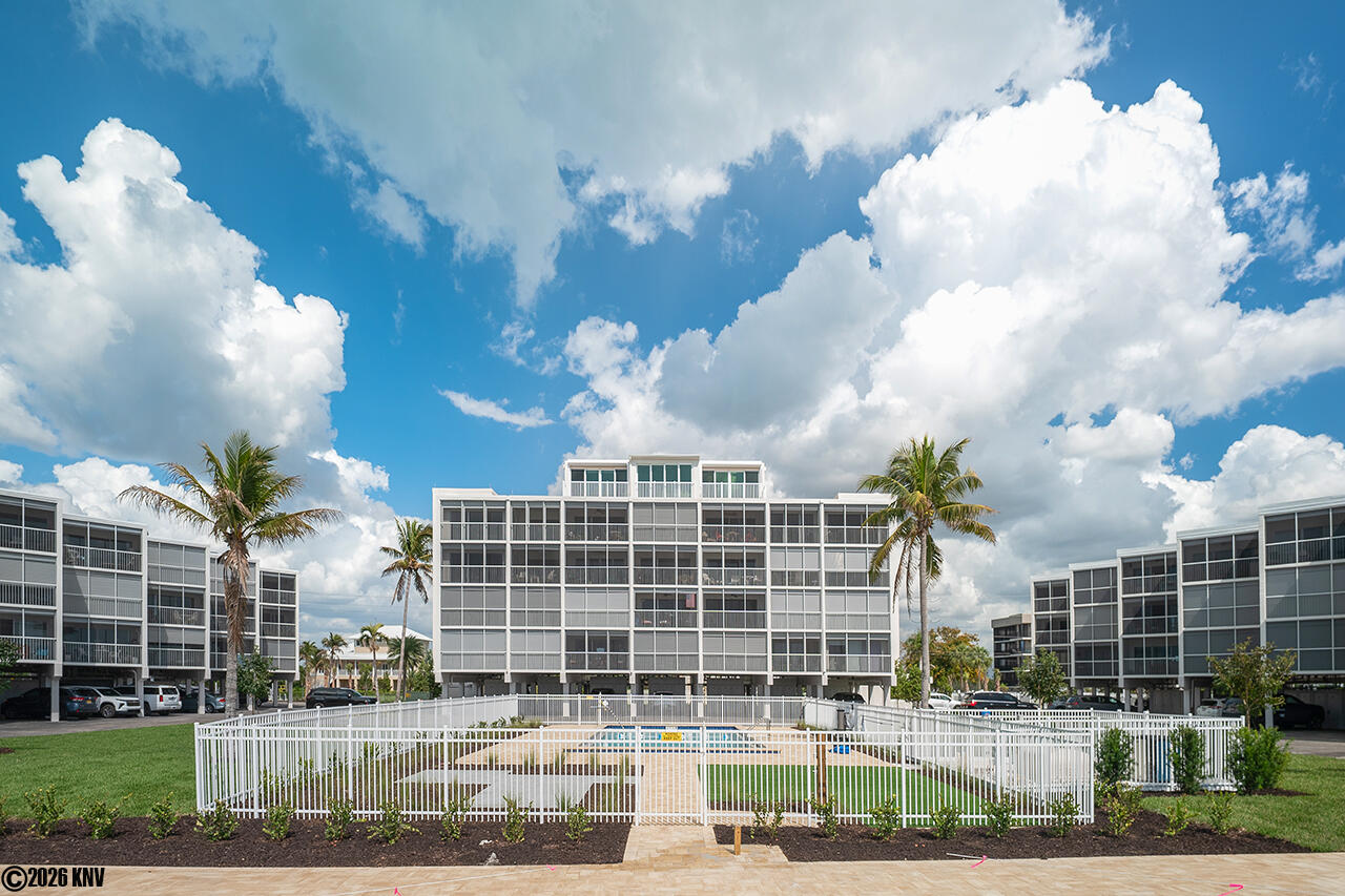 Fabulous Dolphin Way Beachfront Condos