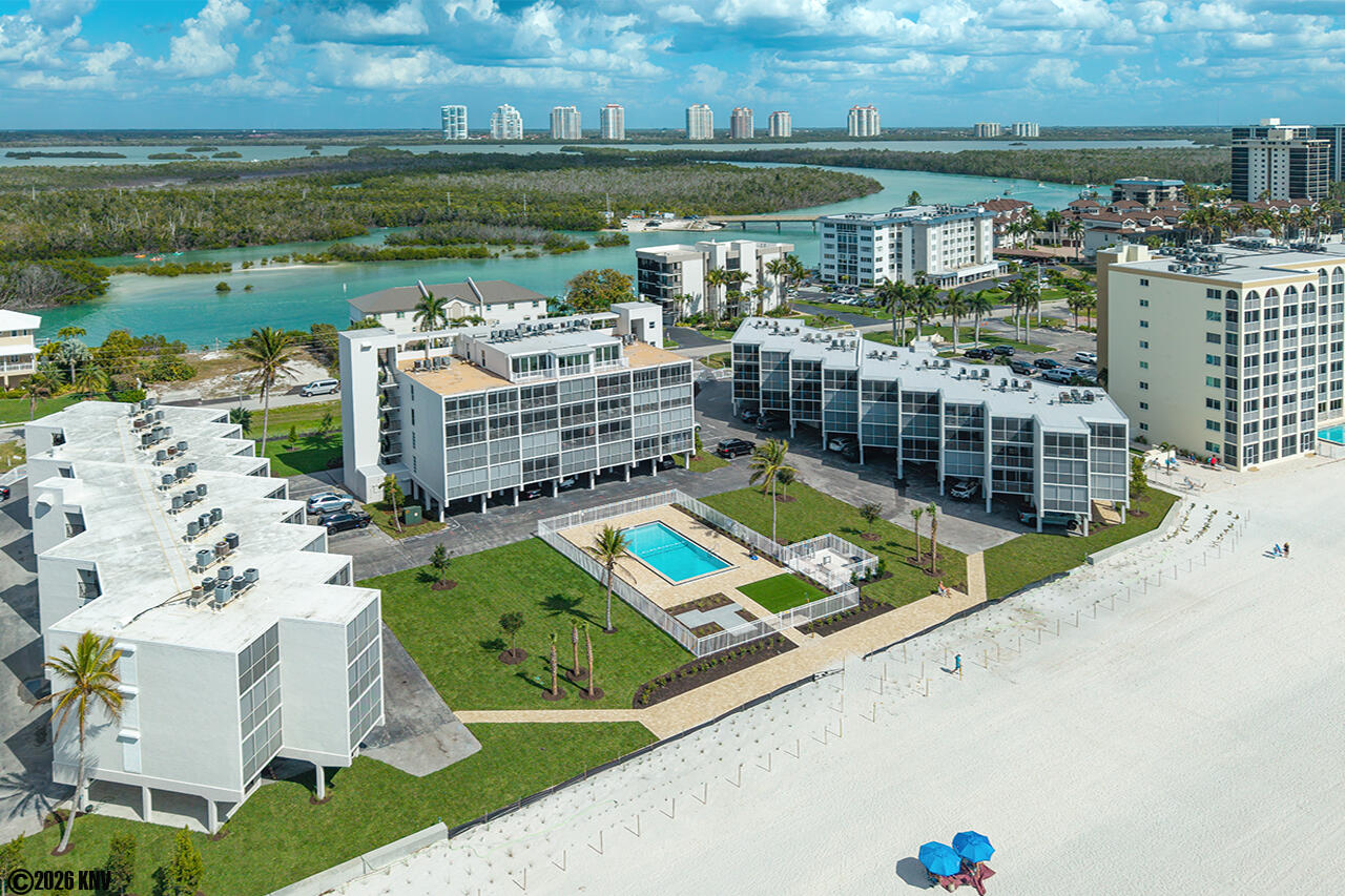 Sun and Sand, Drinks On Ice, Welcome to Our Paradise!
