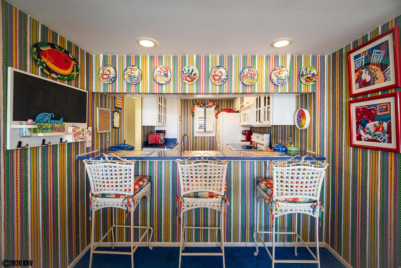 Breakfast Bar for 3