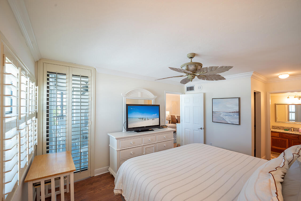 Master Bedroom has its own TV and private lanai access