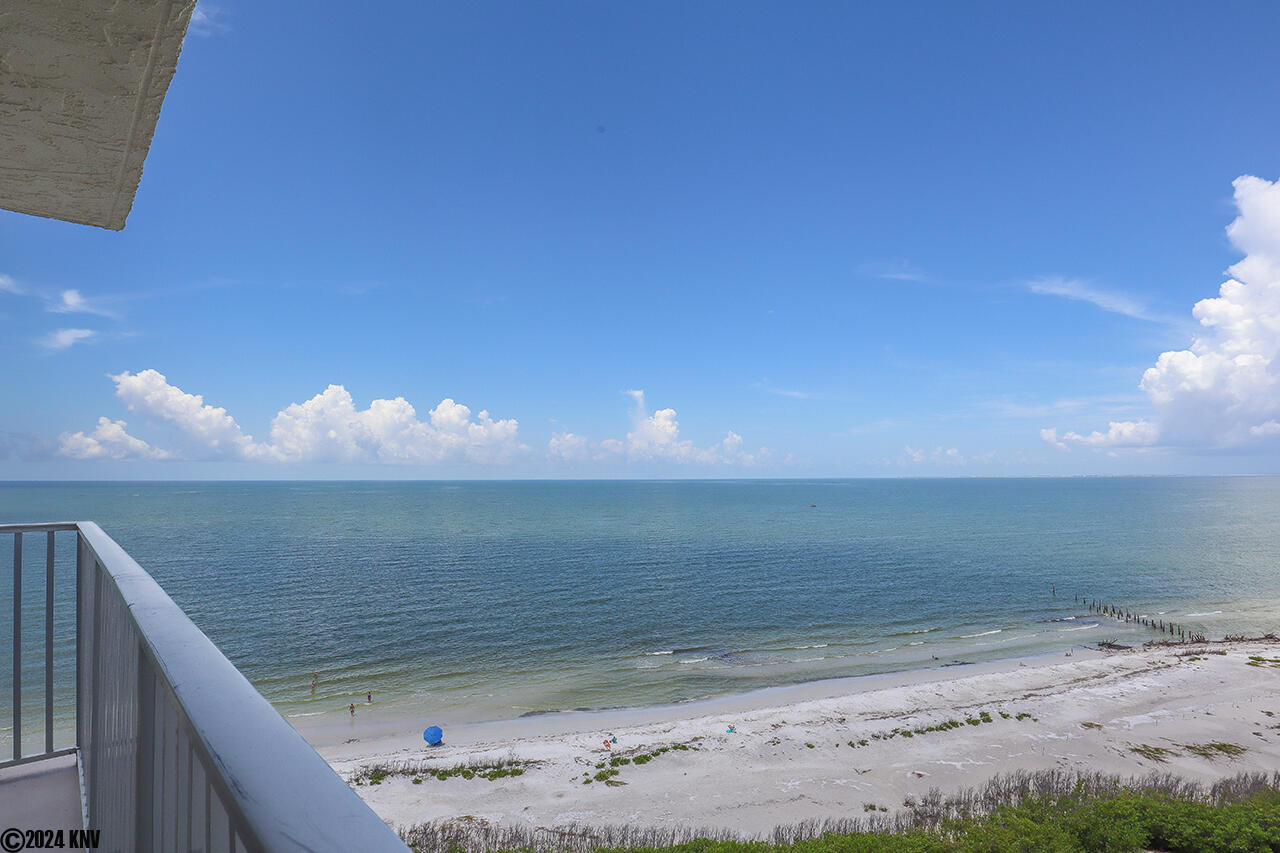 Estero Beach & Tennis Club 1106A-1106A
