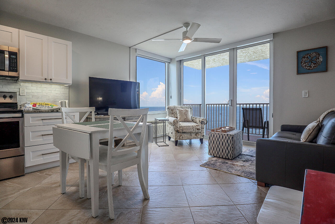 Lovely and comfortable Estero Beach And Tennis Club 1106A