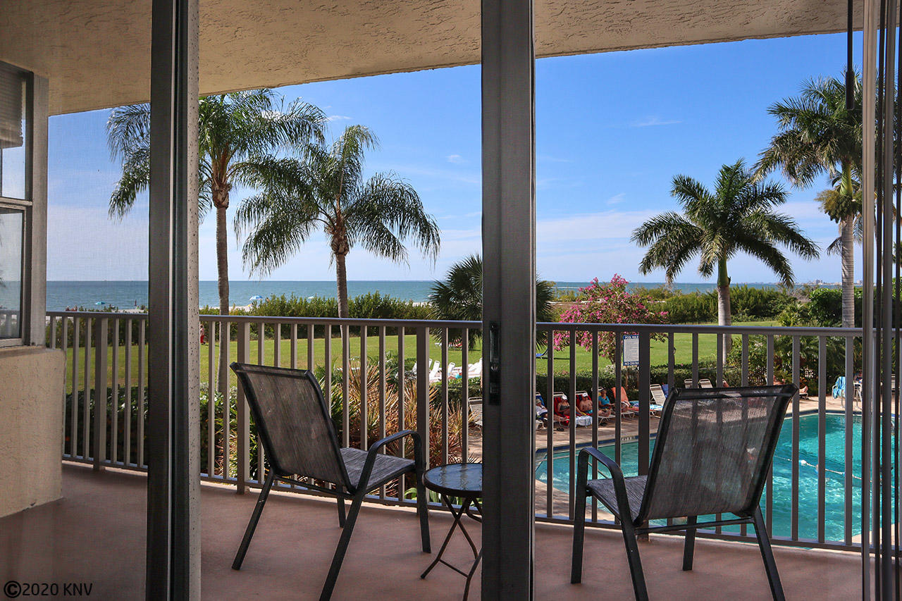 Estero Beach & Tennis Club 105B-0105B