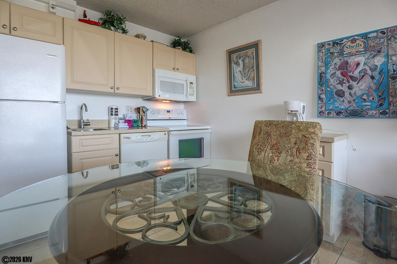 Estero Beach & Tennis Club 202A