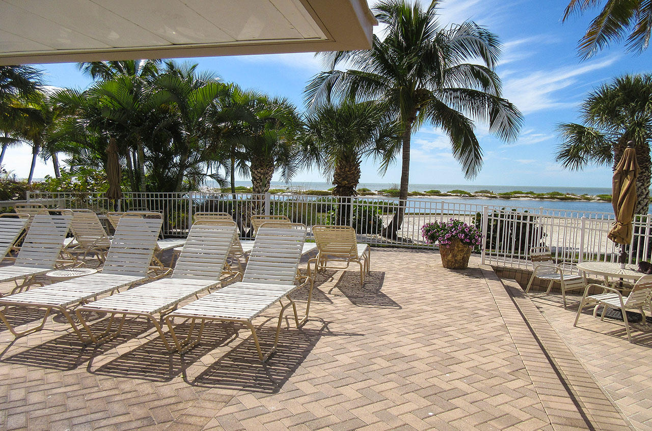 Eden House on the Beach
