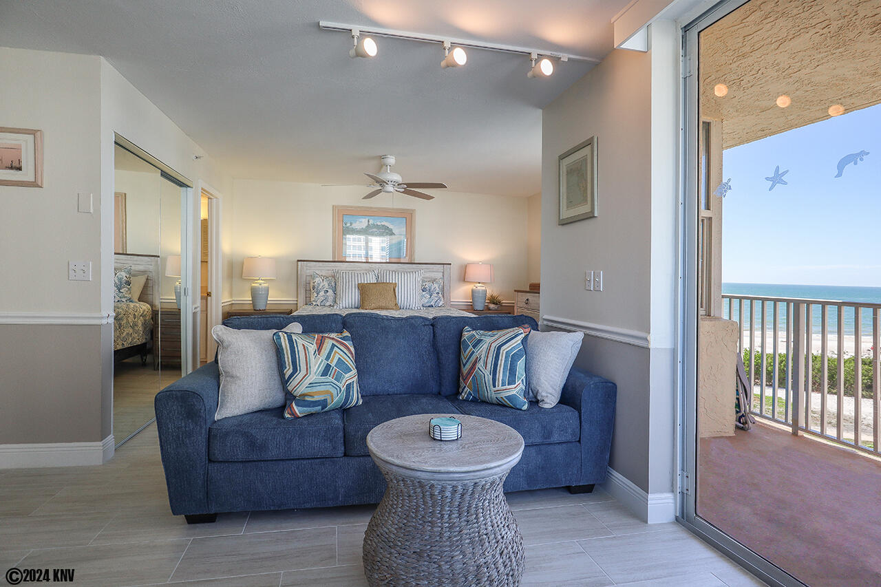 Sleeper sofa makes this a place for 4 to enjoy