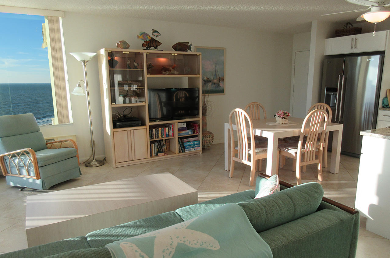 Estero Beach And Tennis Club 1105A