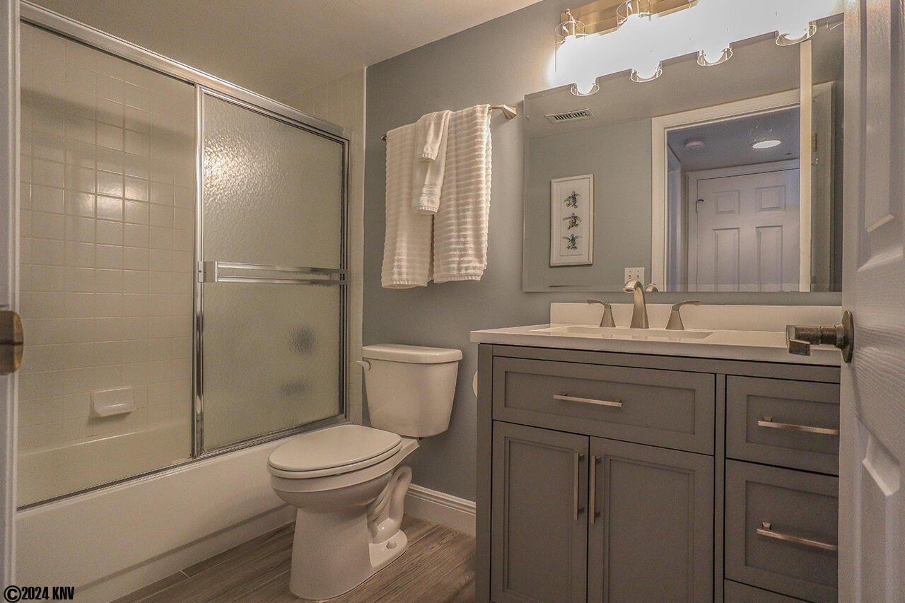 Full Guest Bath