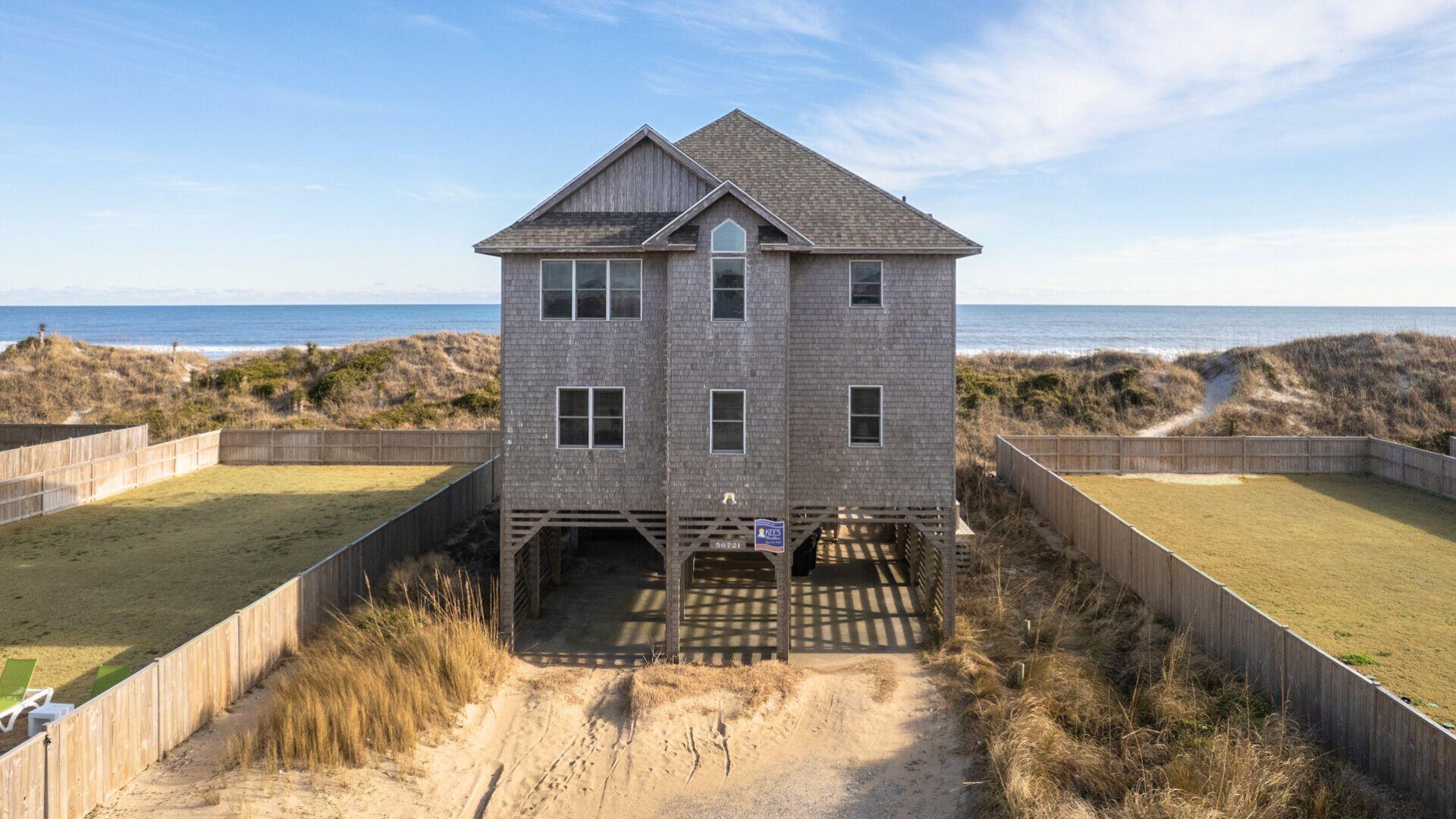 Hidden Gem 4 Bedroom Home in Hatteras