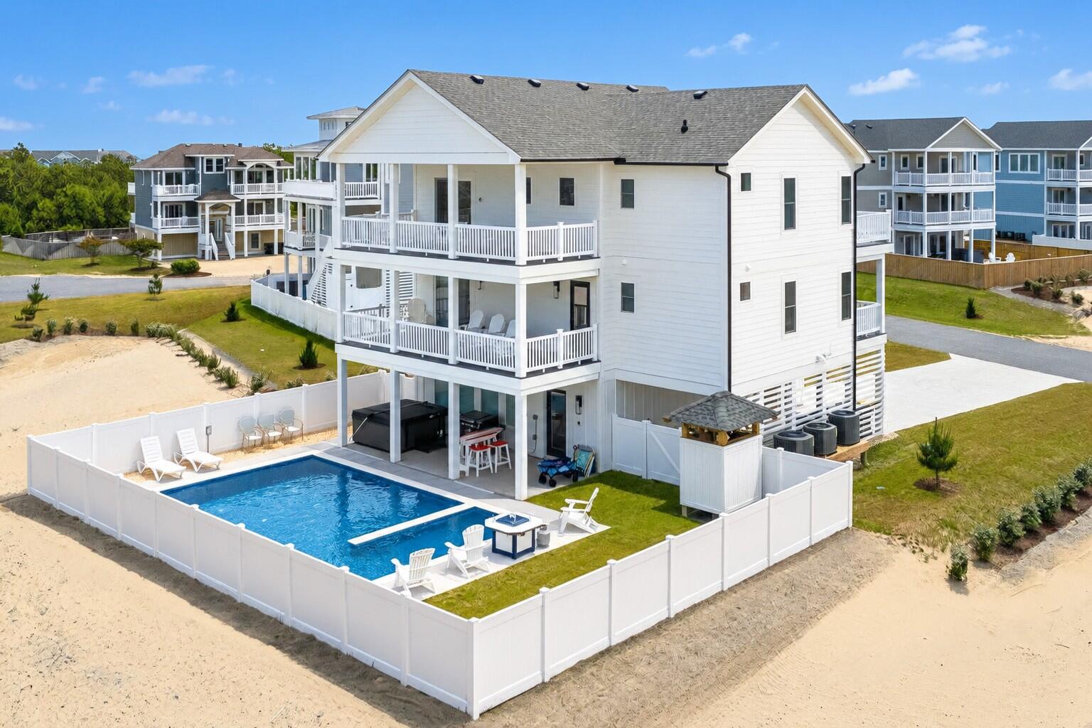 Sea Salt & Sand 6 Bedroom Home at Corolla Shores