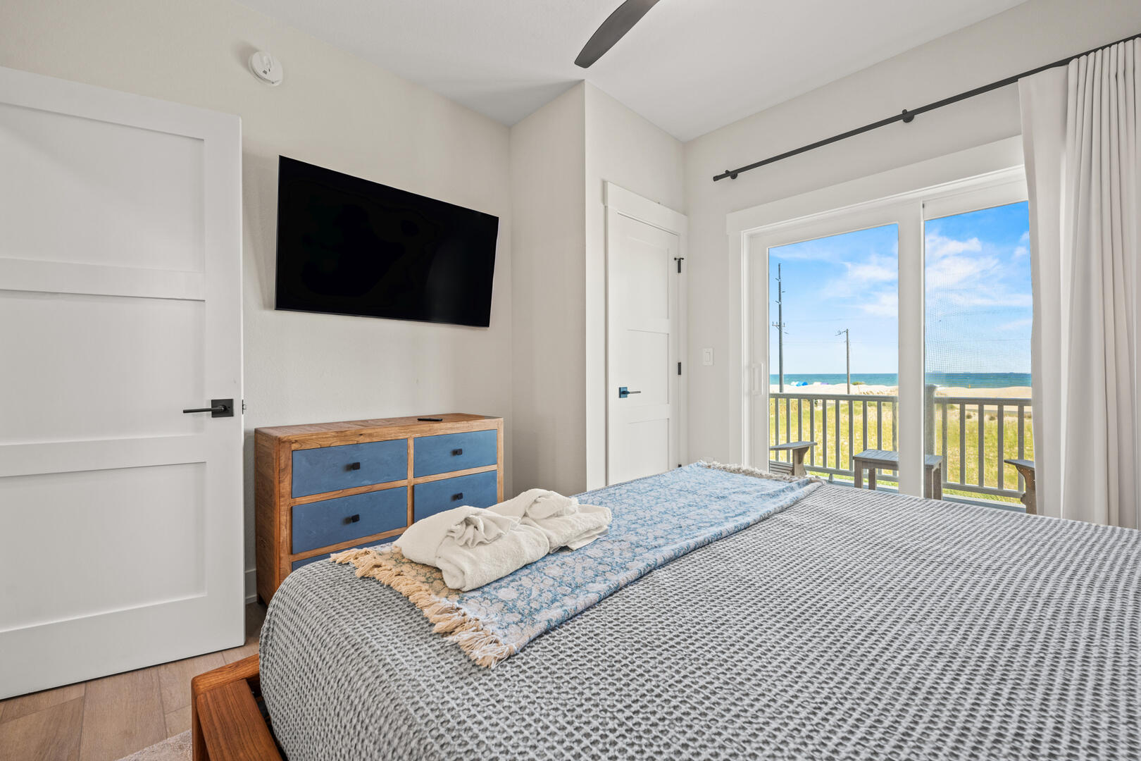 King En Suite with Private Balcony and Ocean Views on Second Level