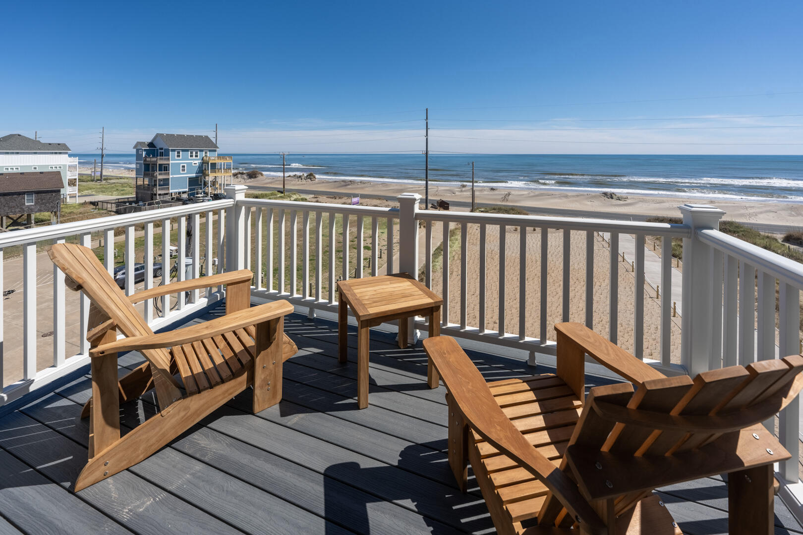 Four Seasons 11 Bedroom Oceanfront Home