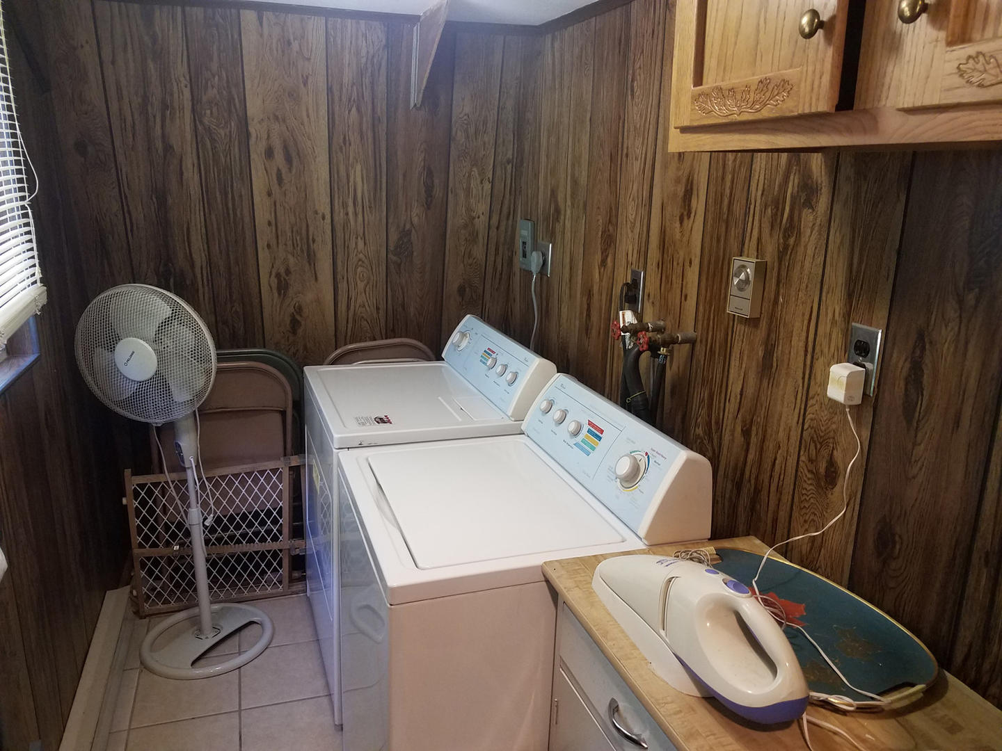 Full Laundry room