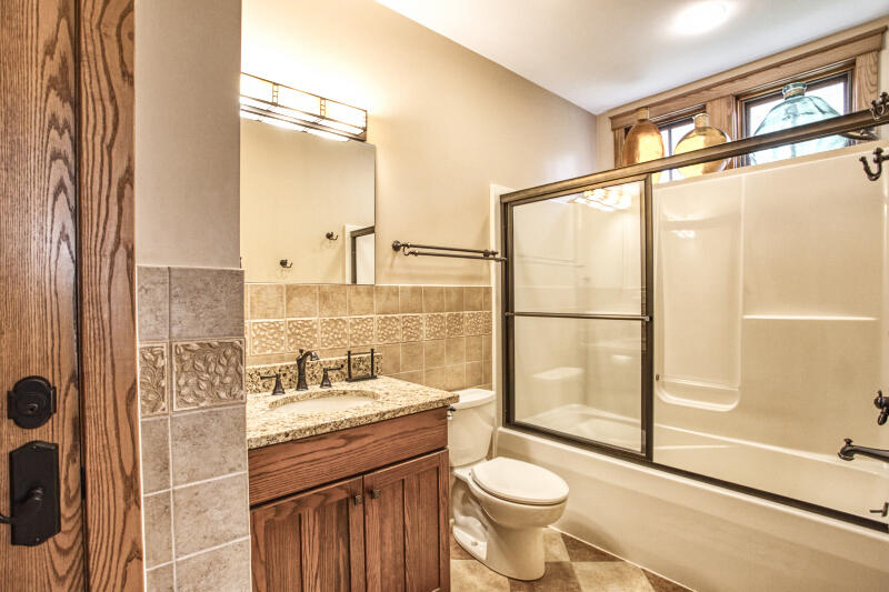 Master Bath - Full Bath1