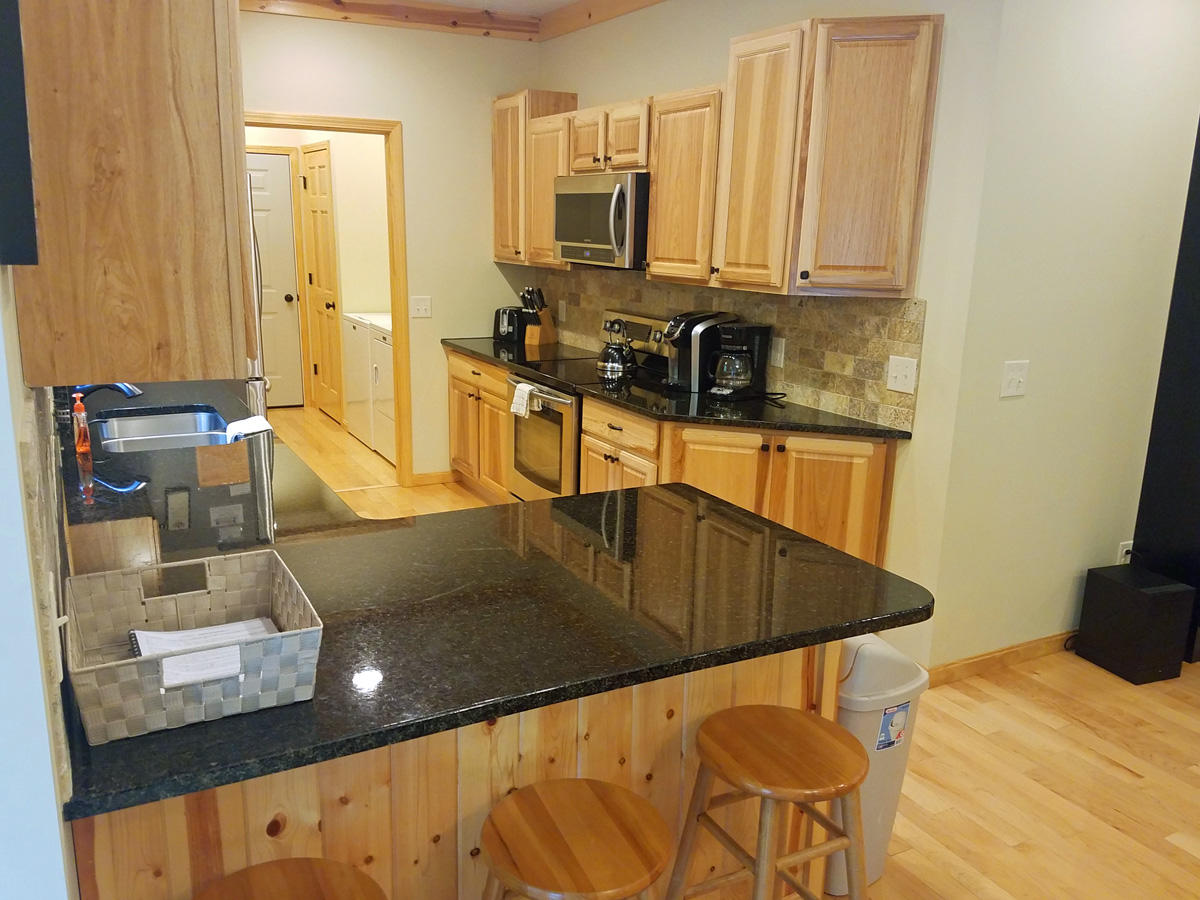 Kitchen - light and airy